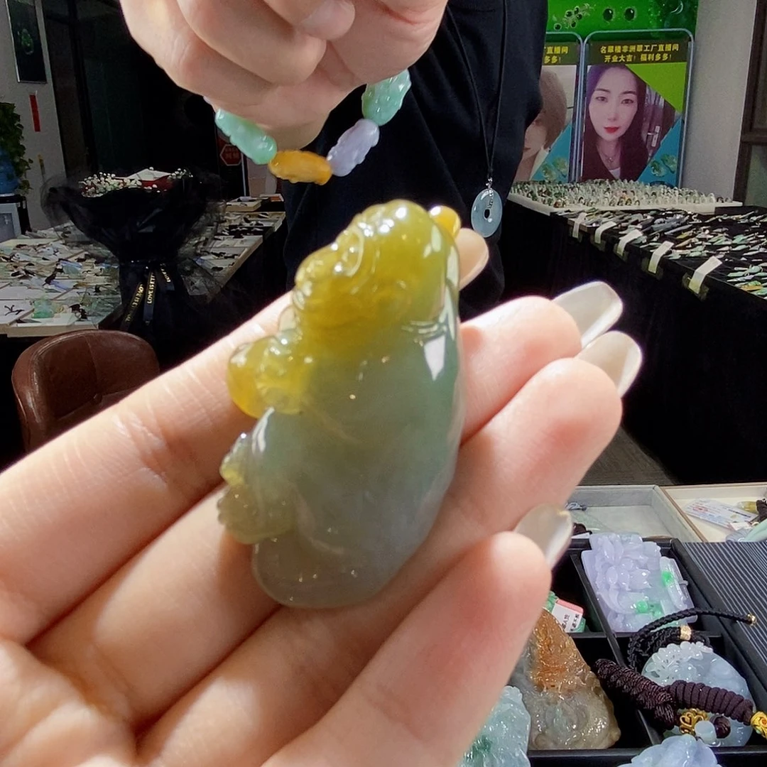 颈饰未镶嵌翡翠路*漫翡翠