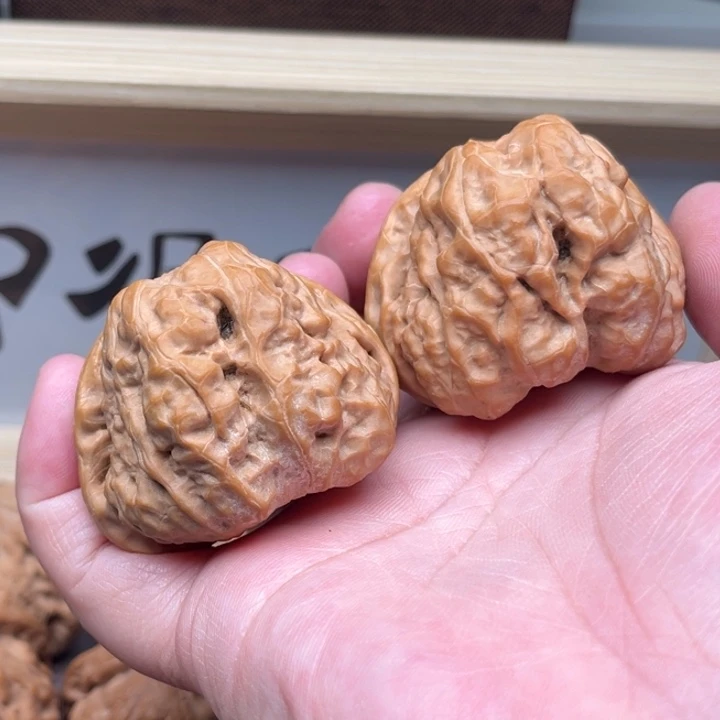 文玩核桃吊坠飞**日蛙蛙