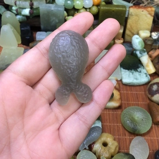 岫玉未镶嵌吊坠?****o