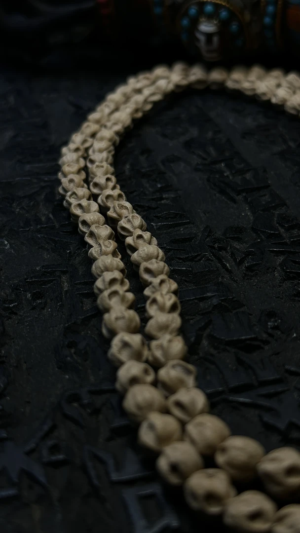 热振柏香籽《卿怀》原桩陨石坑满鬼尸陀林鬼脸7+黄皮