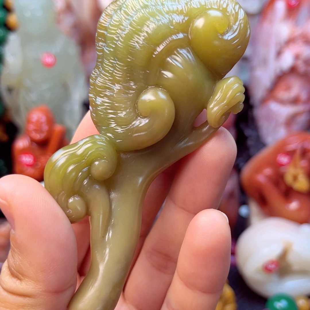寿山石灵芝手玩件