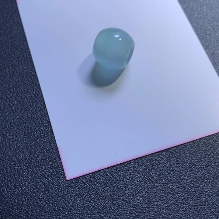 独***！缅甸翡翠冰蓝珠子