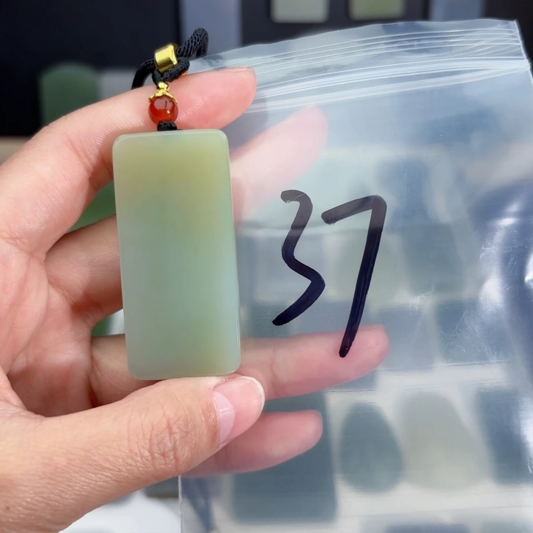 和田玉随形未镶嵌l****g