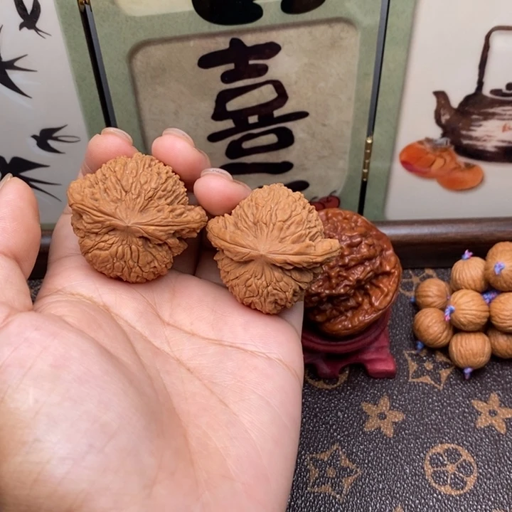 文玩核桃吊坠40南疆
