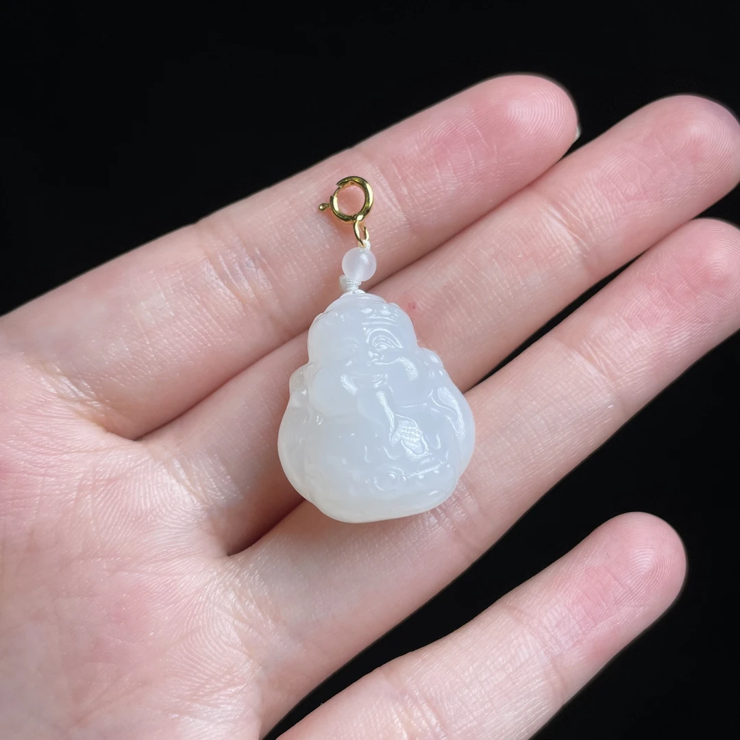 L【玉氏珠宝】925银和田玉吊坠-约22*19*11mm 多样性发一 CAN142042