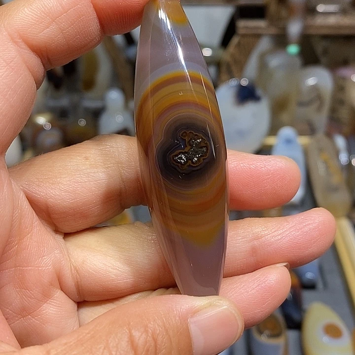 未镶嵌颈饰玛瑙/玉髓