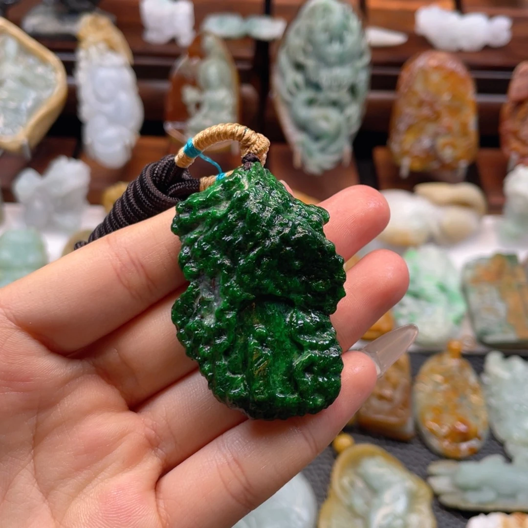 定制翡翠未镶嵌翡翠