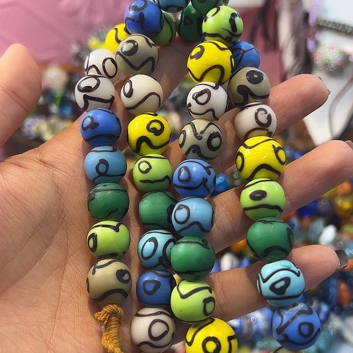 玻璃颈饰尼泊尔琉璃