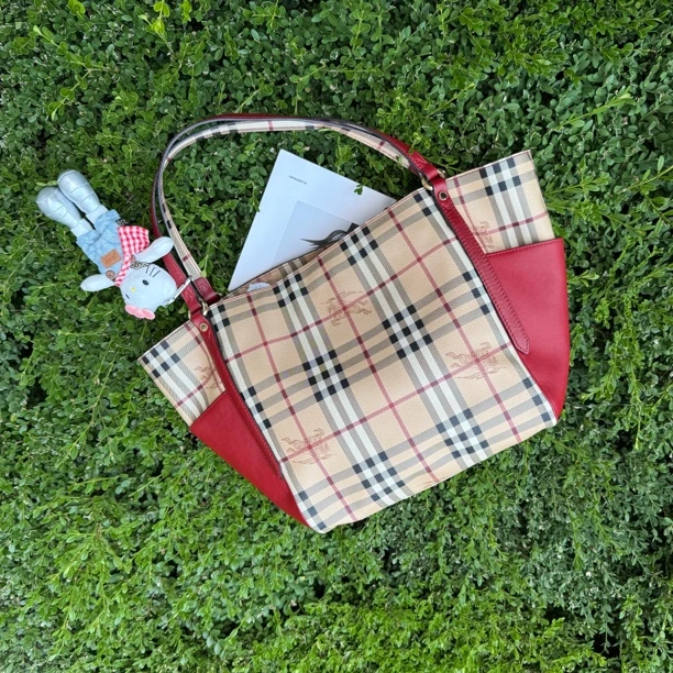 95新 BURBERRY/博柏利 红色经典格纹托特包