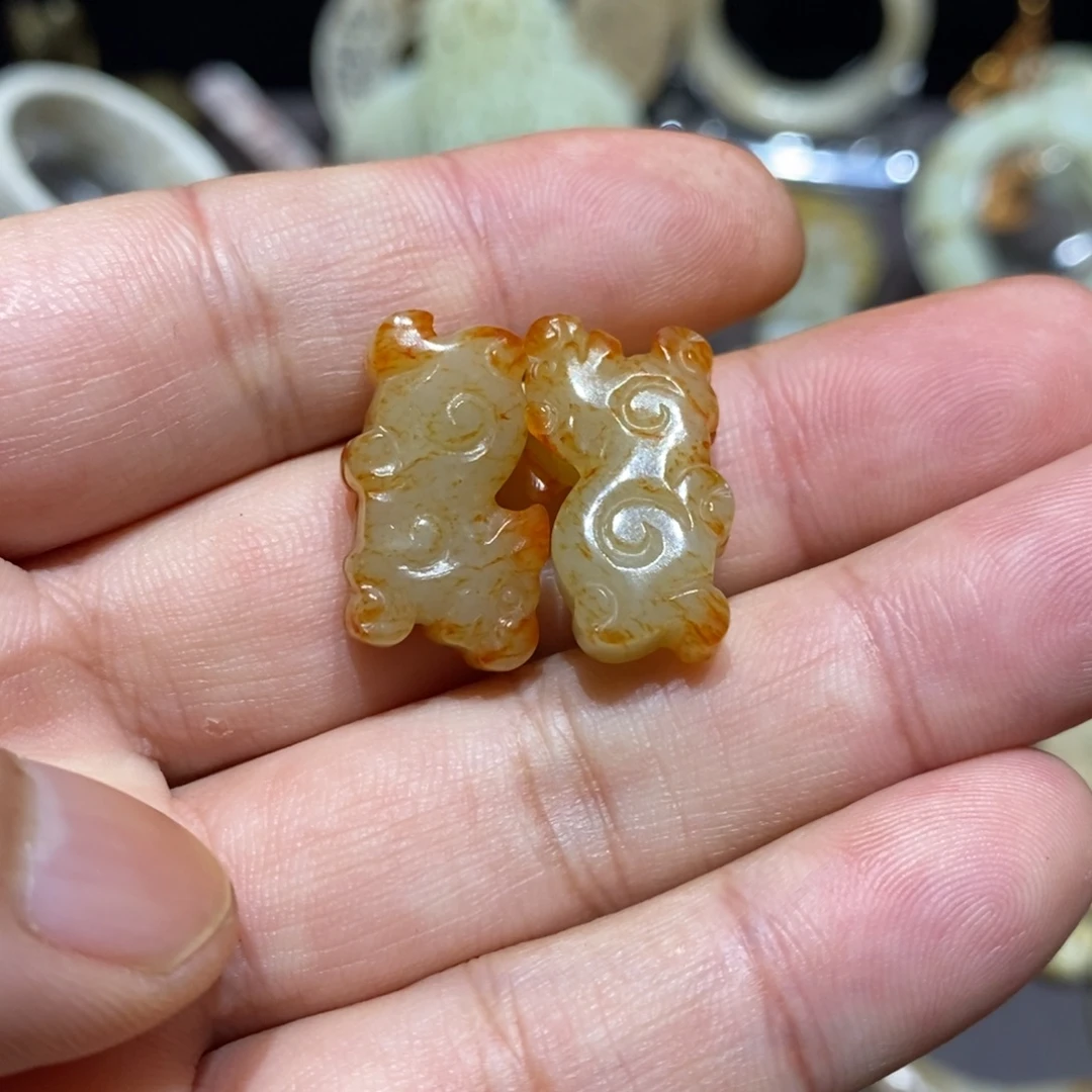 和田玉（糖玉）未镶嵌颈饰