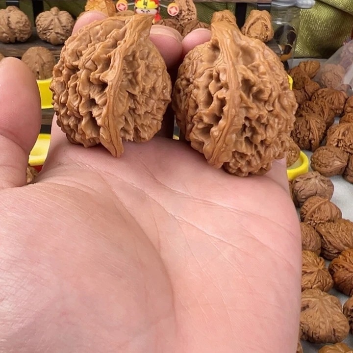 文玩核桃吊坠47尺全品无修官帽蛇