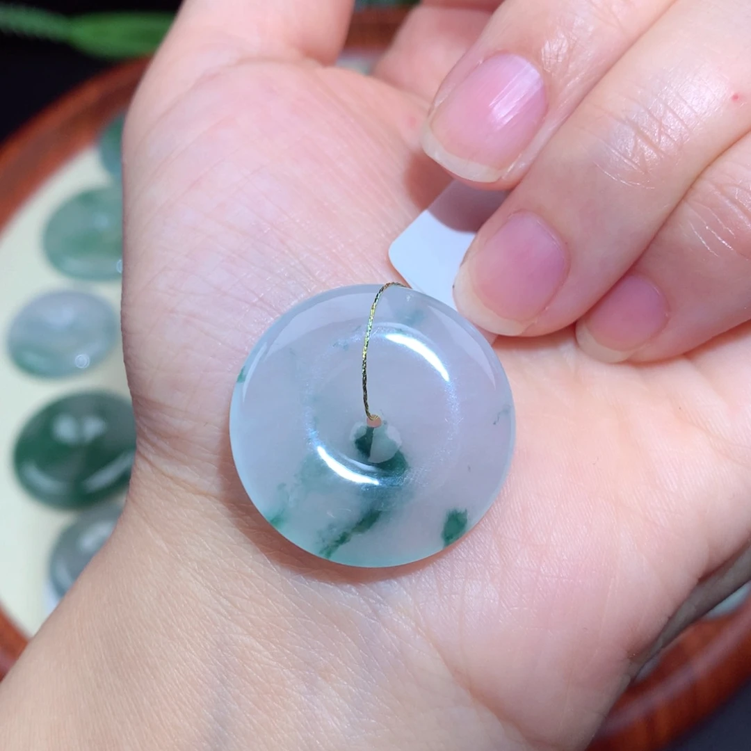 翡翠未镶嵌颈饰翡翠吊坠45