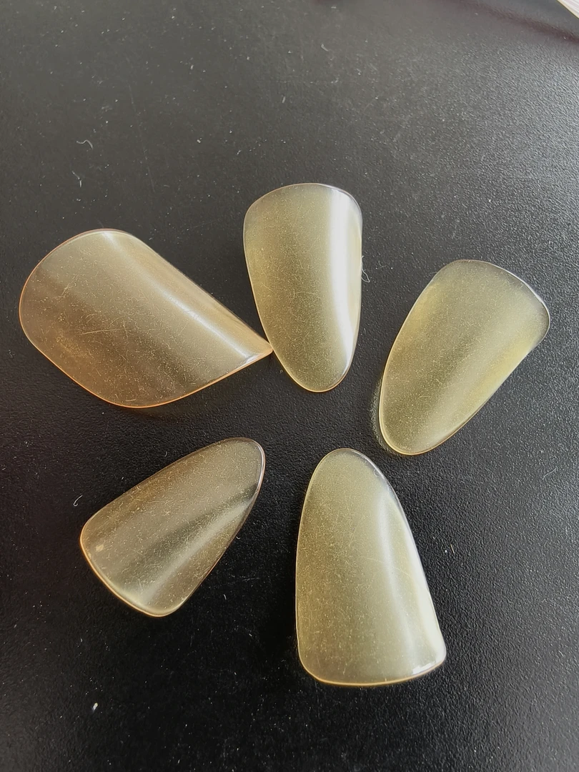专业级黄色老料透明琵琶指甲成人独奏适用