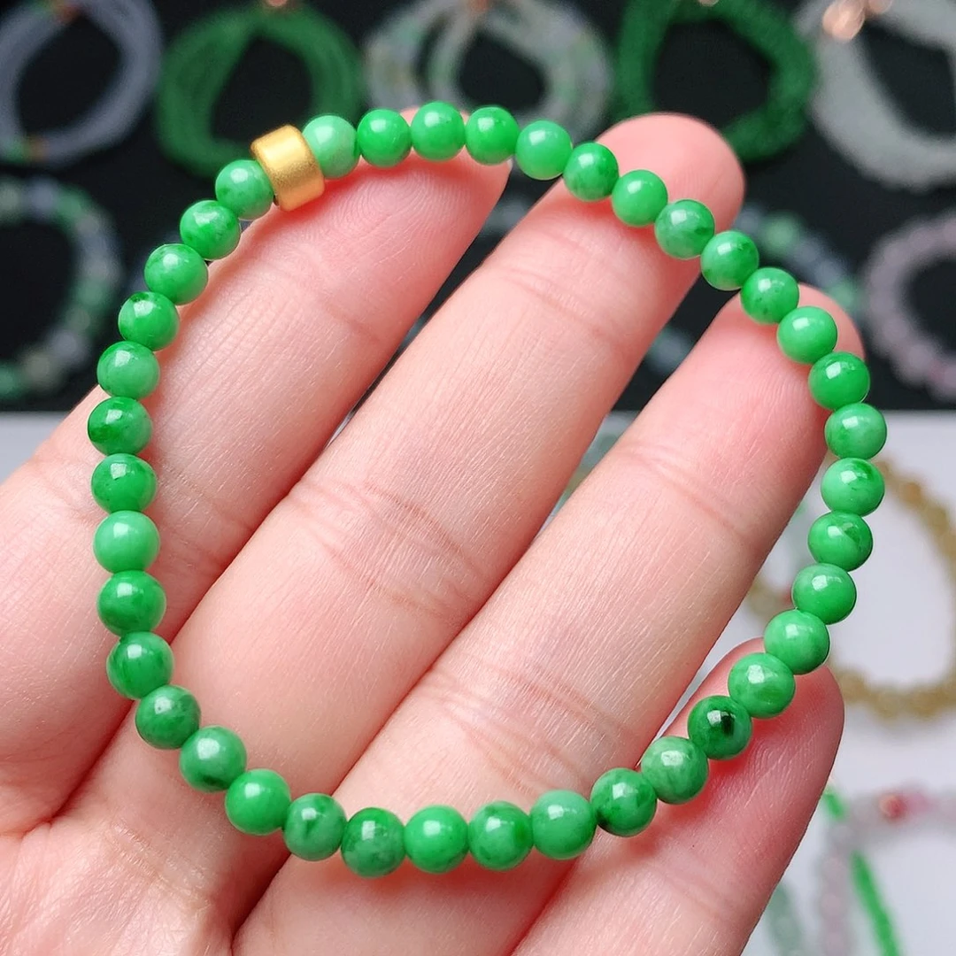 翡翠手链未镶嵌翡翠