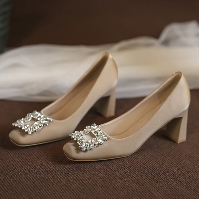 法式方头高跟鞋女2025春秋新款小众高级感绝美水钻通勤水钻玛丽珍