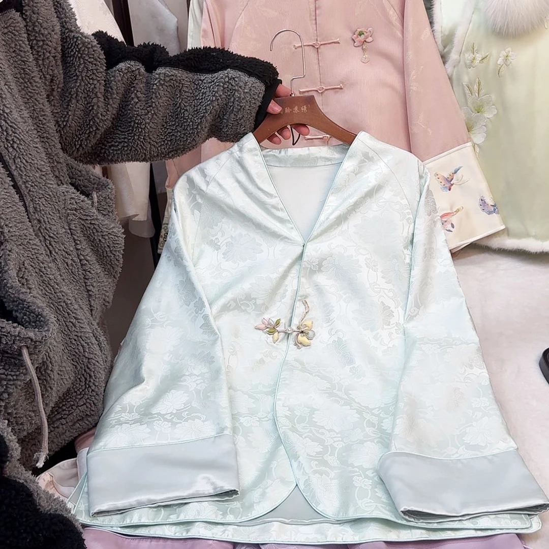 刺绣真丝月白色 外套