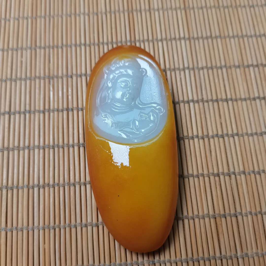 新疆和田玉莲花观音头出人头地60克