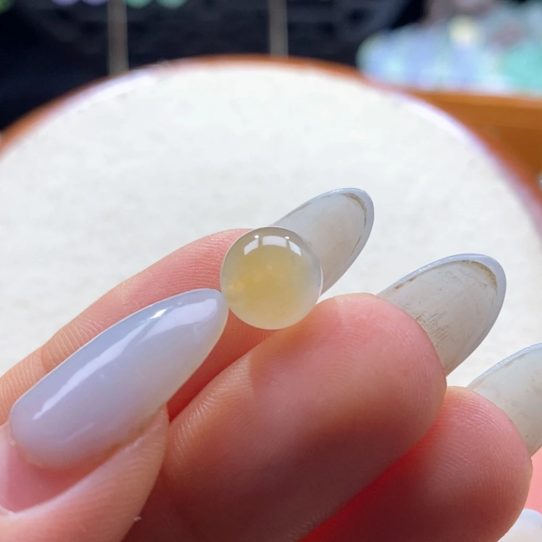翡翠未镶嵌颈饰翡翠冰黄圆珠