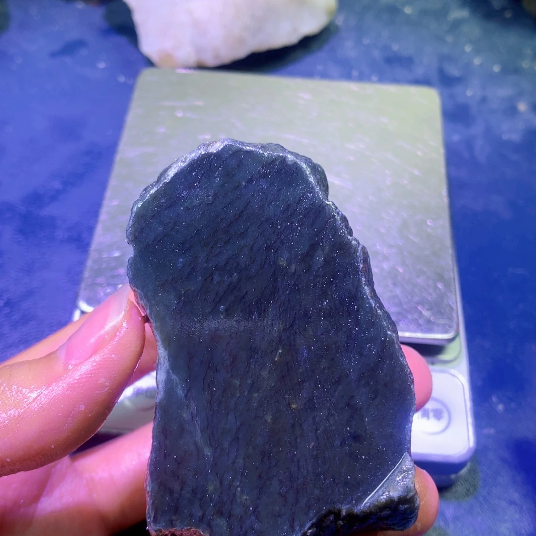 未镶嵌和田玉（糖玉）珠宝半成品