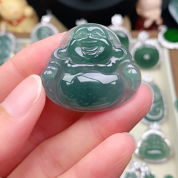 颈饰未镶嵌翡翠吊坠