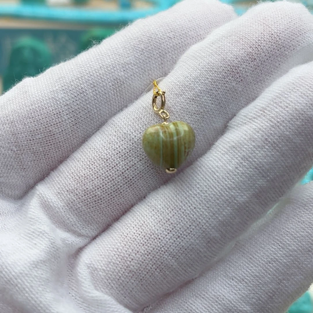 绿松石配饰未镶嵌