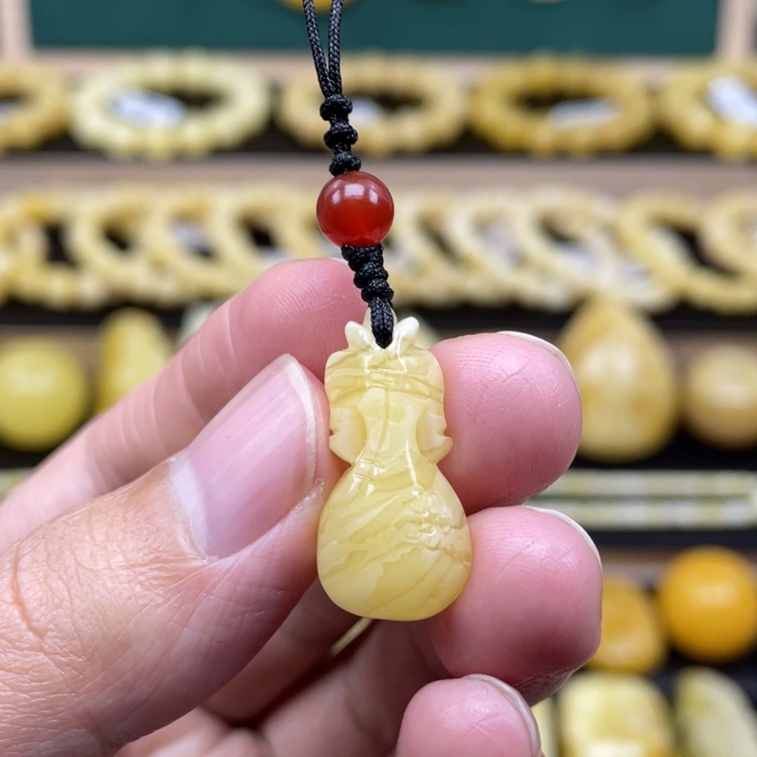 琥珀裸石未镶嵌琥珀蜜蜡