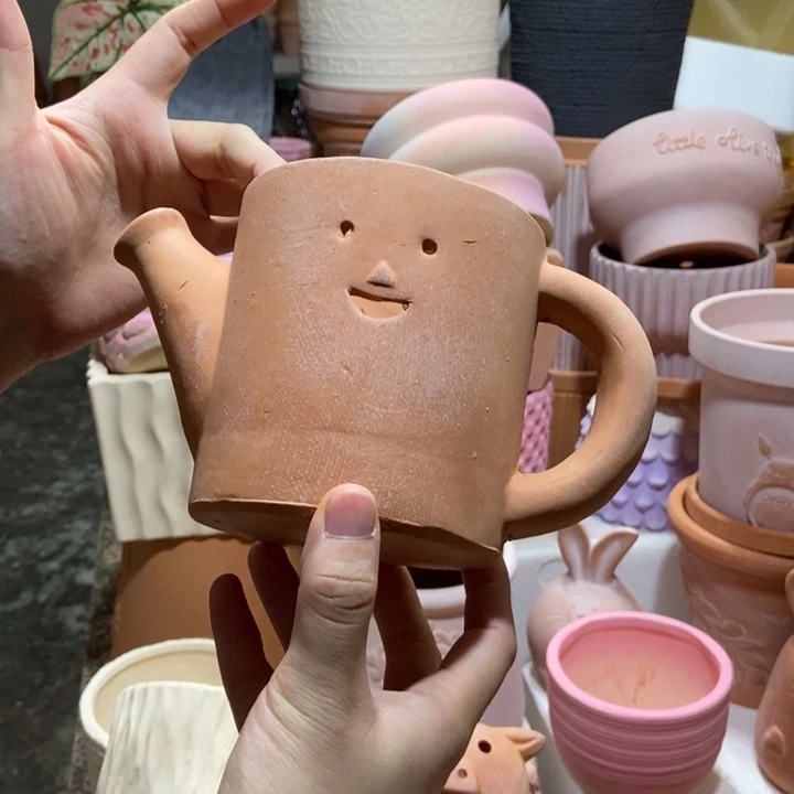 17×10红陶笑脸水壶花盆 粗陶1个