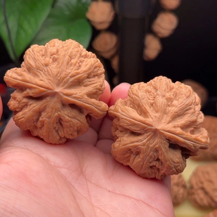 瓦***雨把件文玩核桃粗筋