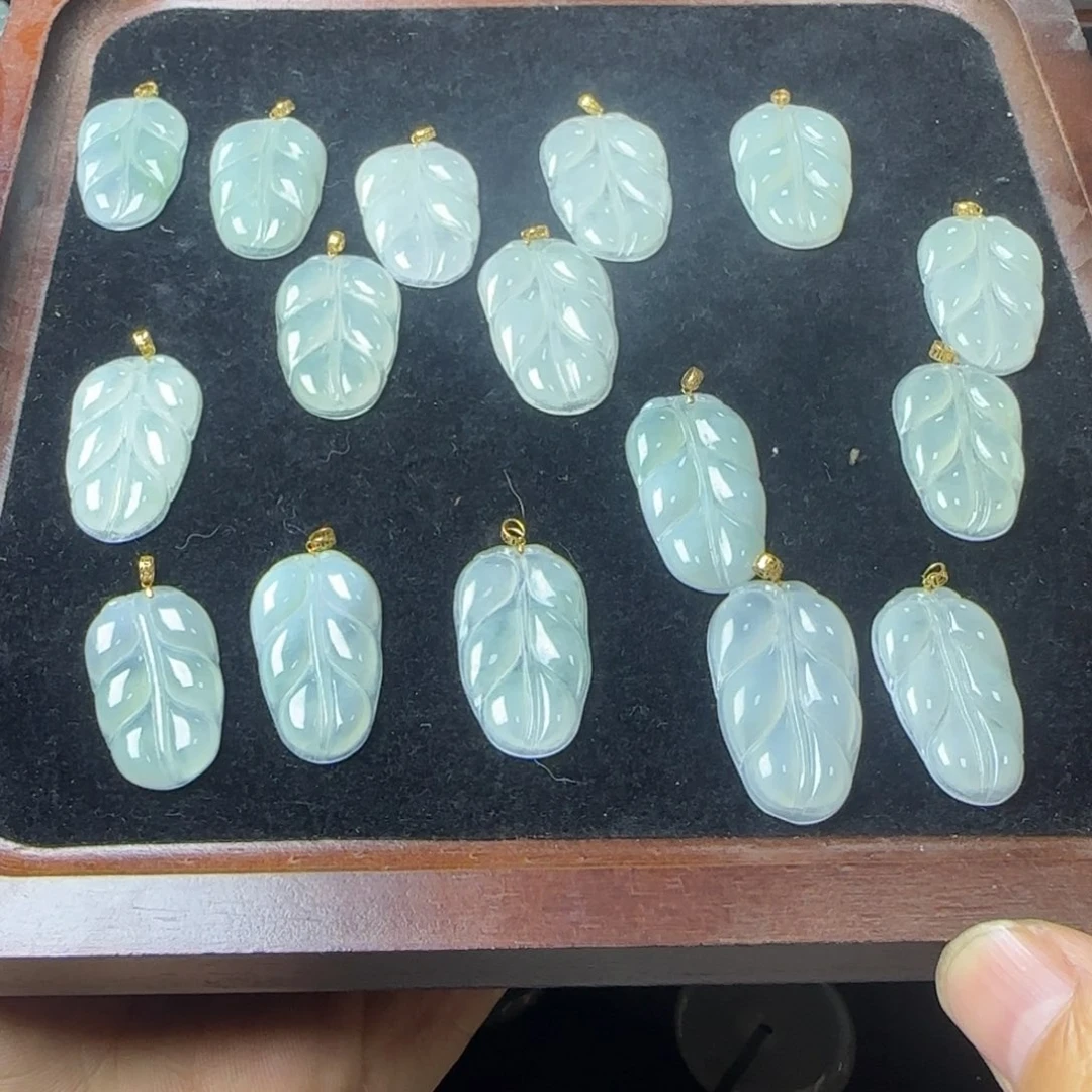 定制翡翠未镶嵌定制