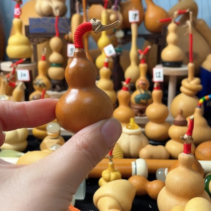 ᑋ****葫芦丝老师好好用了自己