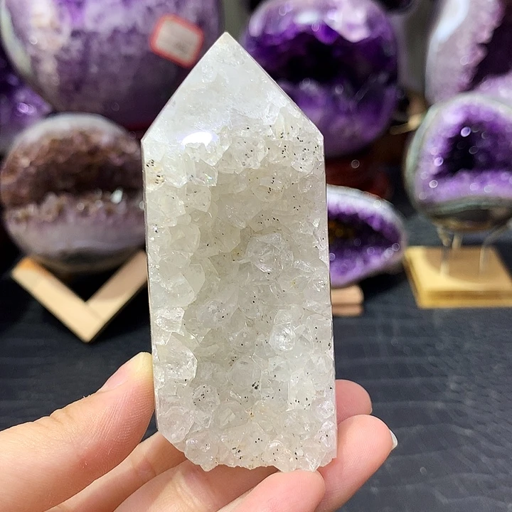 珠宝半成品未镶嵌紫晶