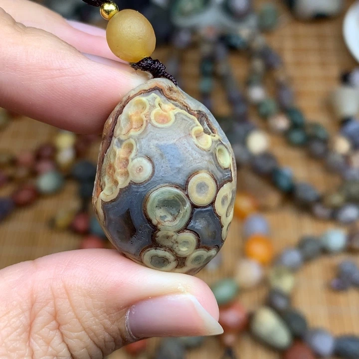 玛瑙/玉髓珠宝半成品未镶嵌是**呀