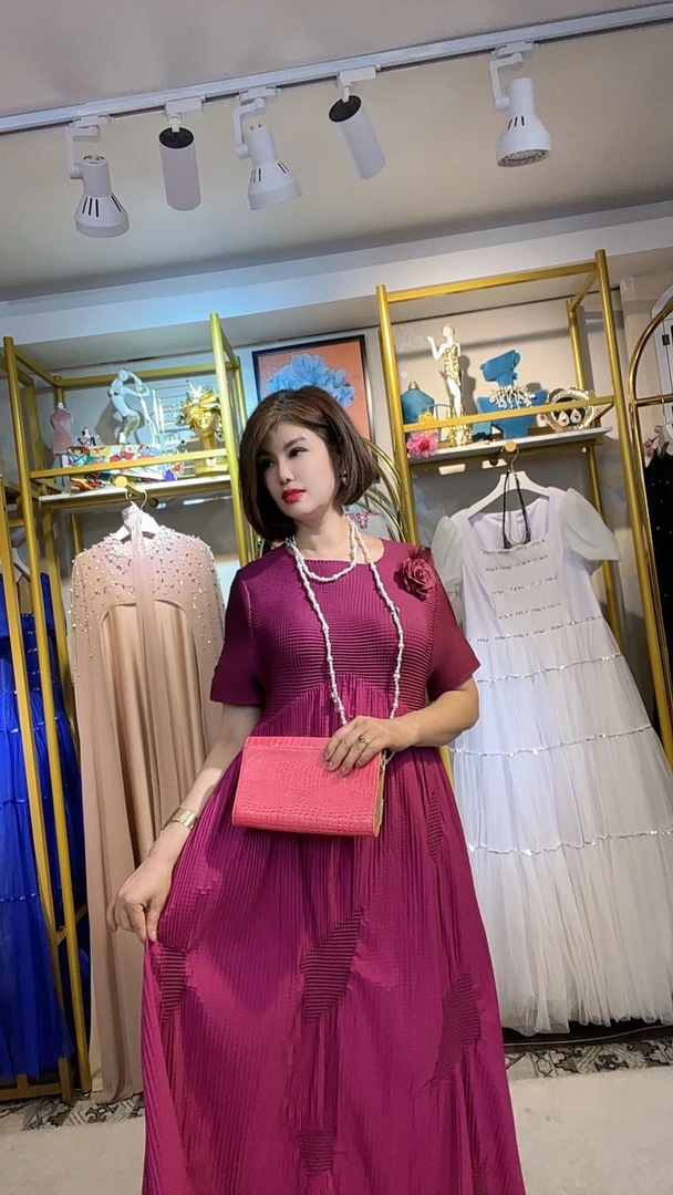 拼接常规连衣裙裙子短袖纯色夏季褶皱收腰中长款长裙