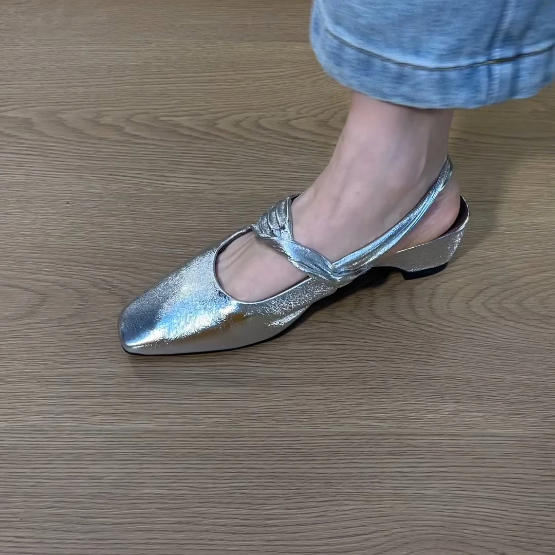 凉鞋女新款里外头层皮气质通勤凉鞋夏季一脚蹬银色粗跟方头凉鞋