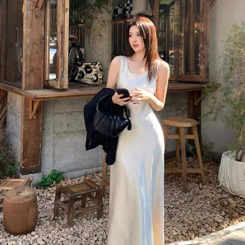 深圳南油（背心裙）无袖连衣裙春夏时尚显瘦圆领醋酸背心连衣裙女