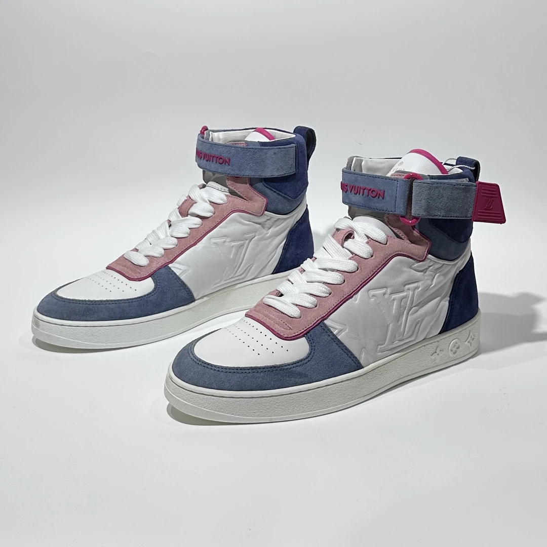 99新 LouisVuitton/路易威登 38码 马卡龙色高帮时尚板鞋/ML01719