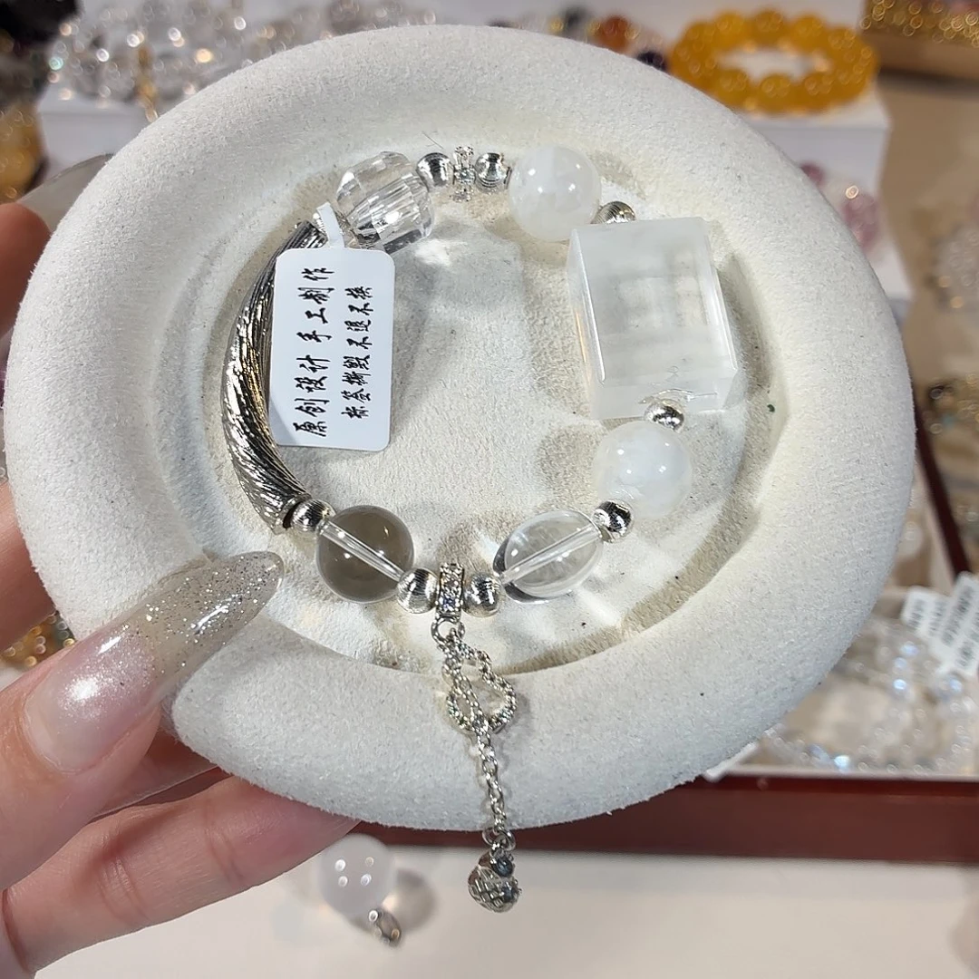 手链水晶未镶嵌白幽灵无事牌设计款半镯