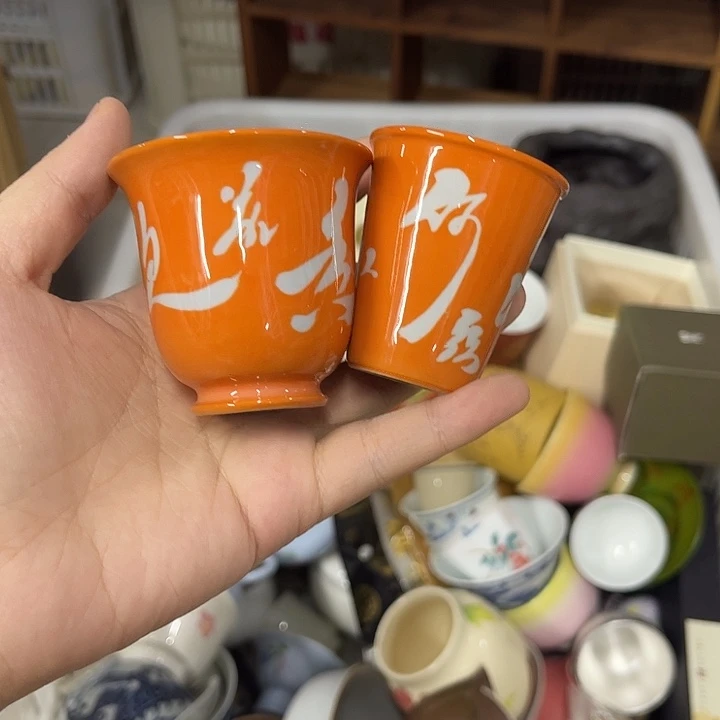 青花洒金手绘青花鱼