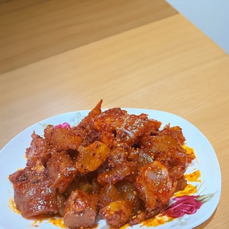 平凉本地香辣牛腱子筋(清真食品)