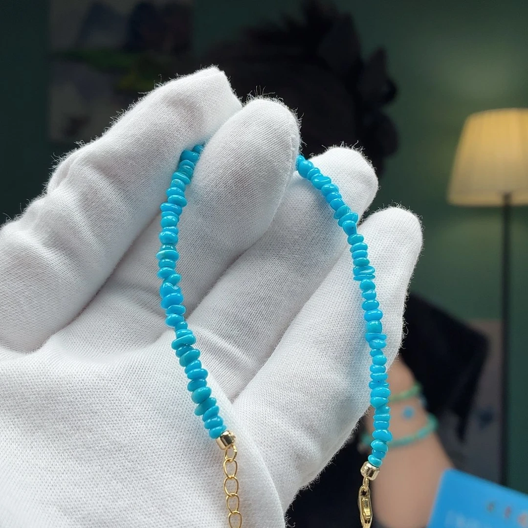 绿松石未镶嵌颈饰