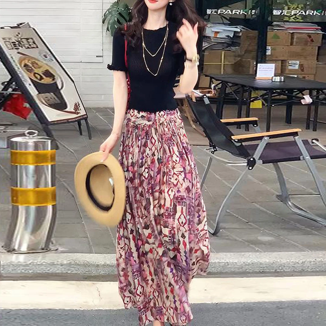 复古印花半身裙女夏季2025新款高腰显瘦时尚高级气质波西米亚长裙