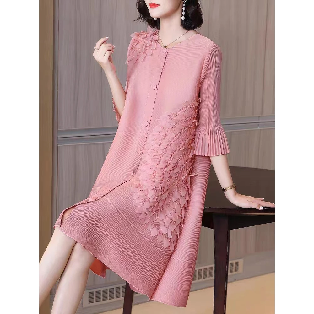 曾有约定030-2025褶皱高级感连衣裙春装女新款小个子显瘦大码时尚