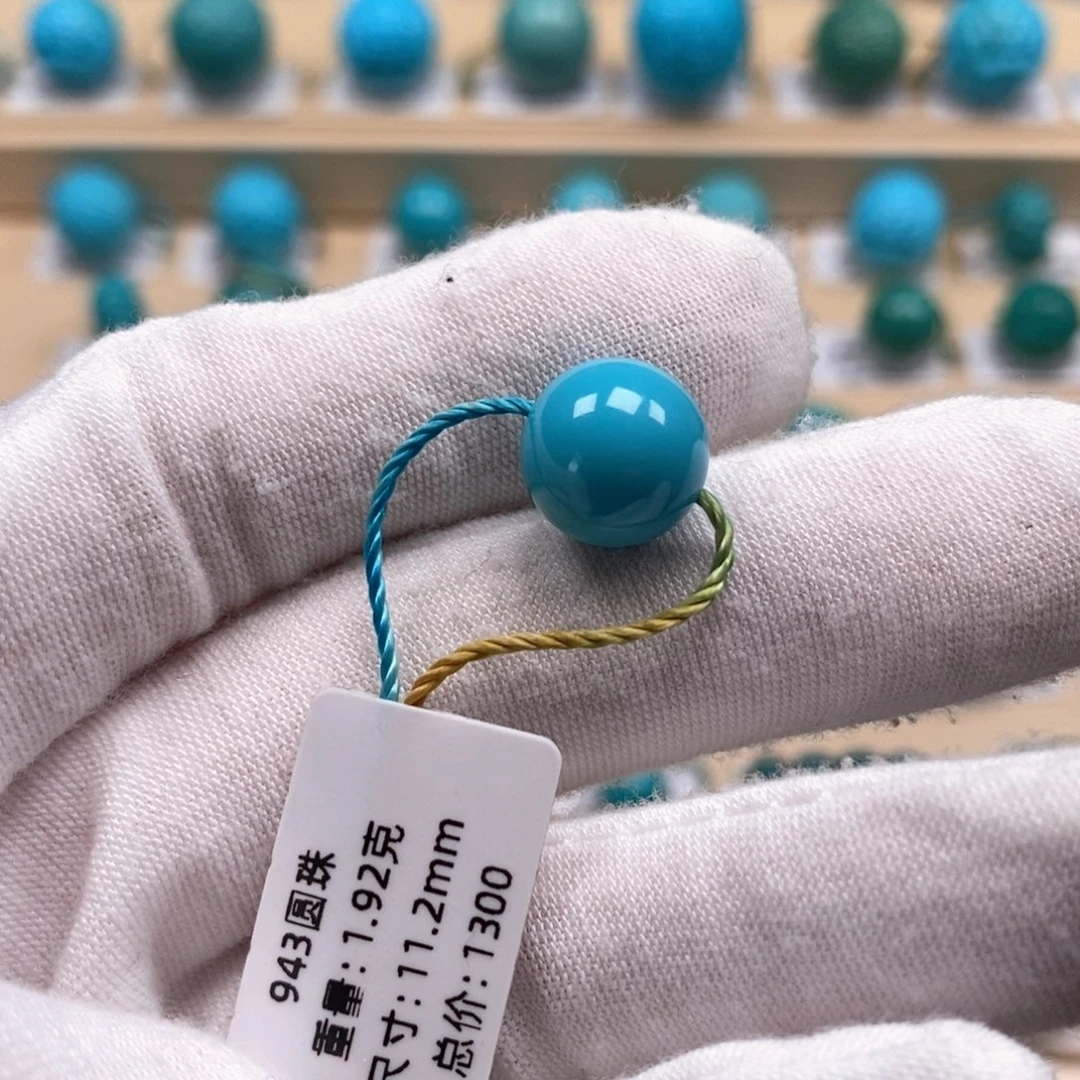 绿松石未镶嵌精品高瓷绿松石哦