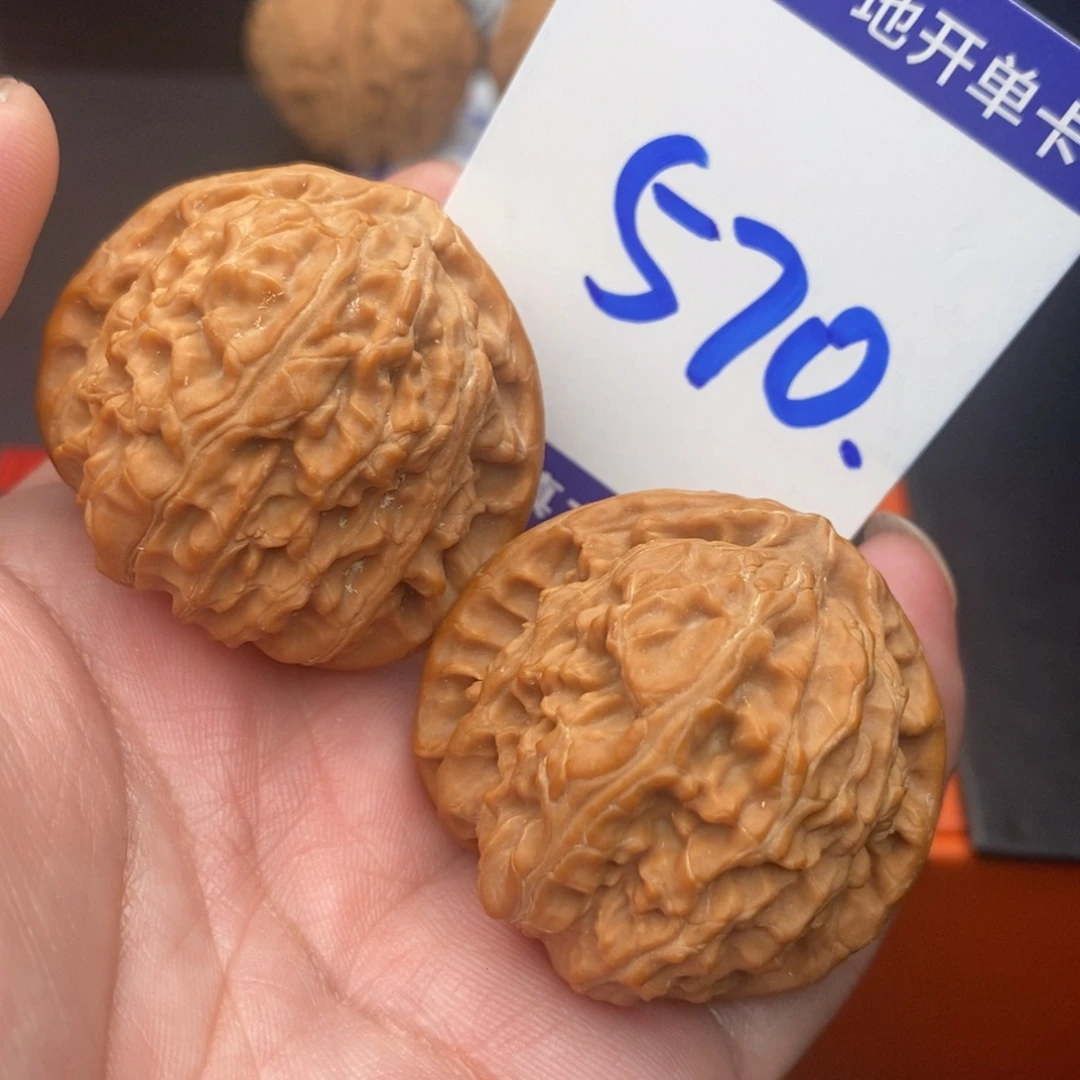 把件文玩核桃白狮子40