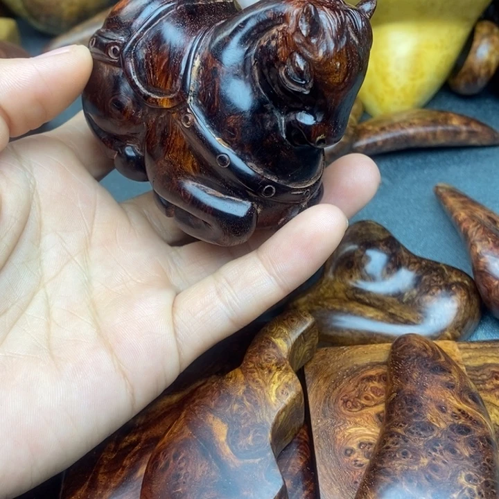 *****糖马把玩件把玩件