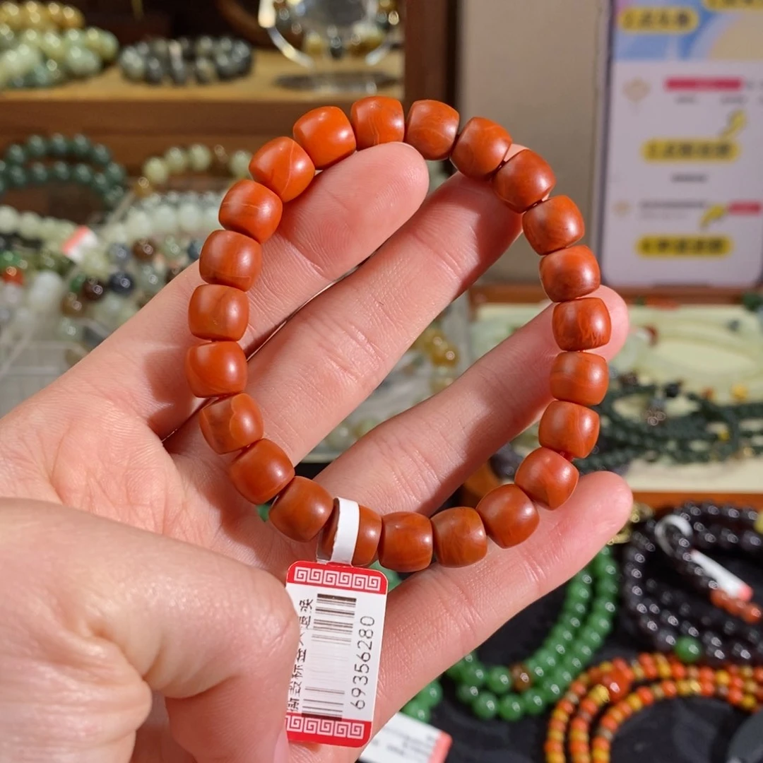 南红玛瑙手链未镶嵌