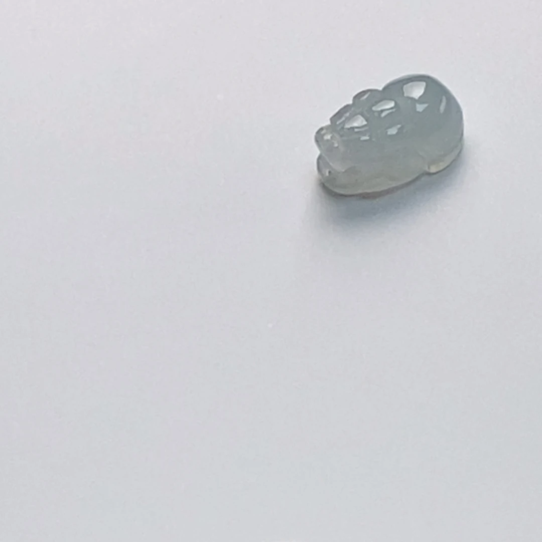 颈饰未镶嵌翡翠天然