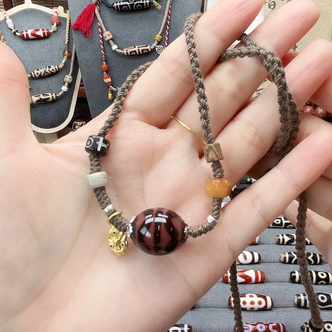玛瑙/玉髓合金颈饰