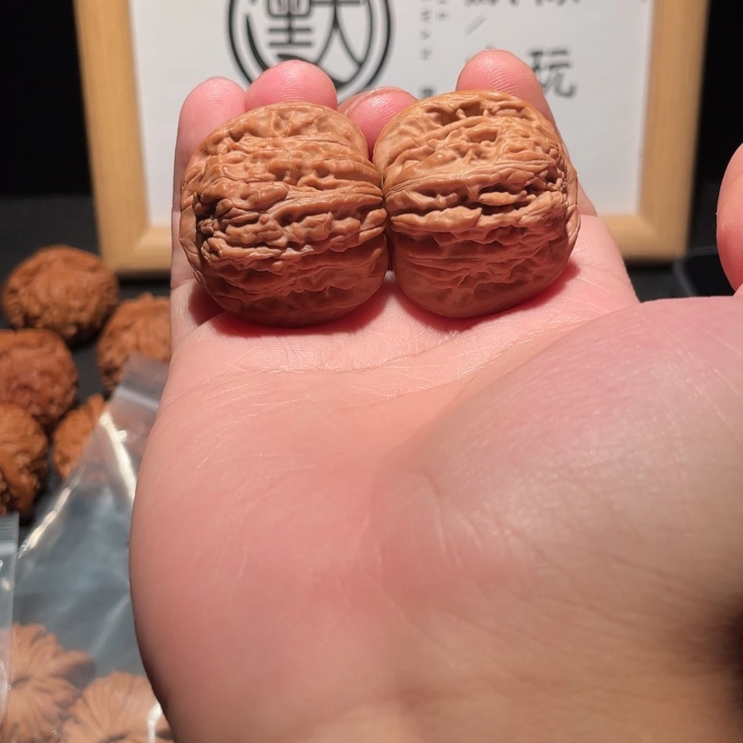 文玩核桃吊坠36全品汉高楼