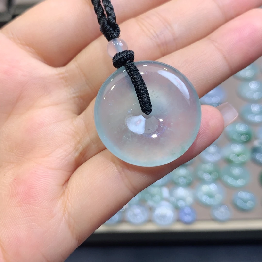 翡翠未镶嵌颈饰平安扣26*5.8